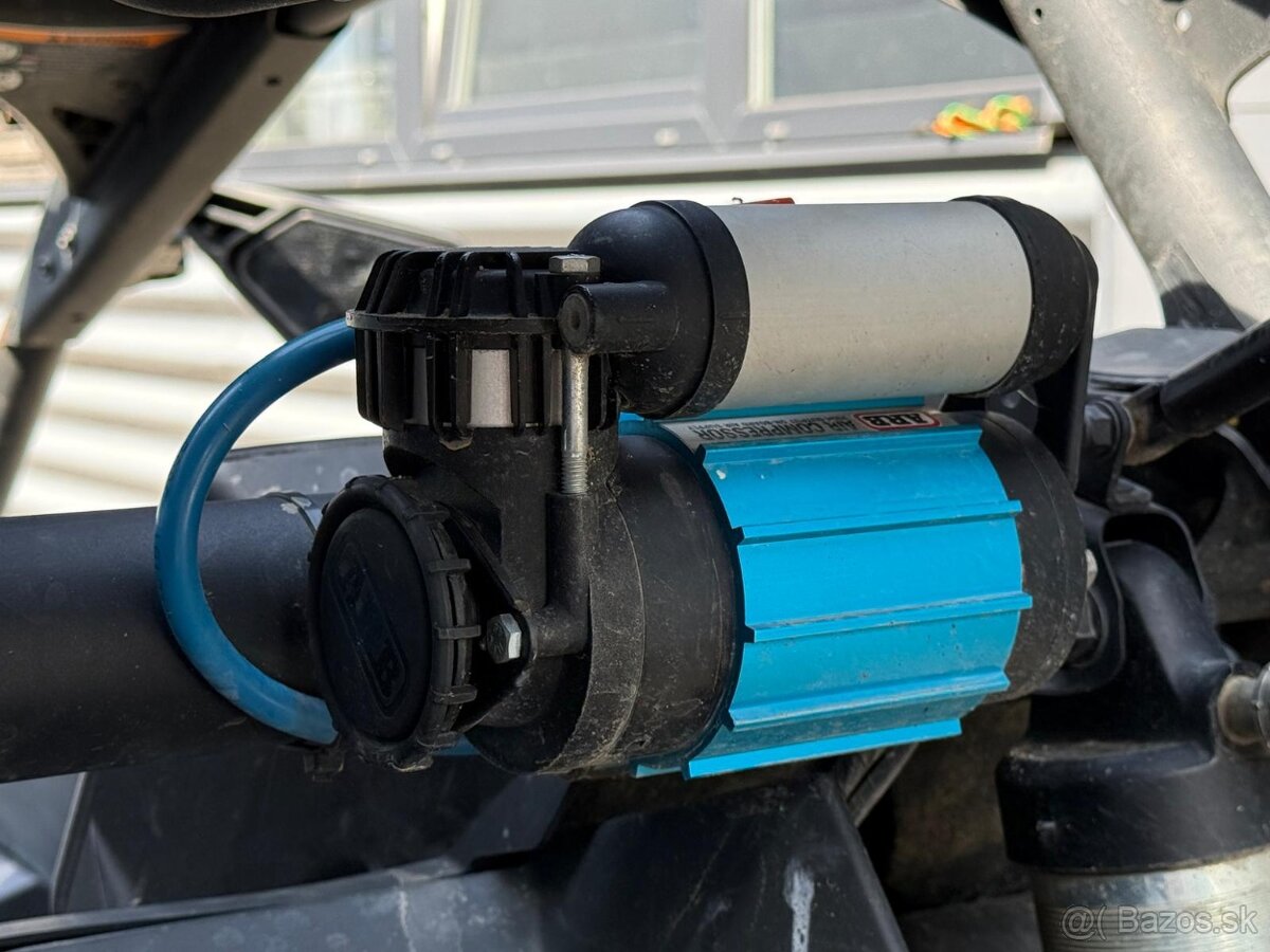 Can am Maverick turbo R - 12