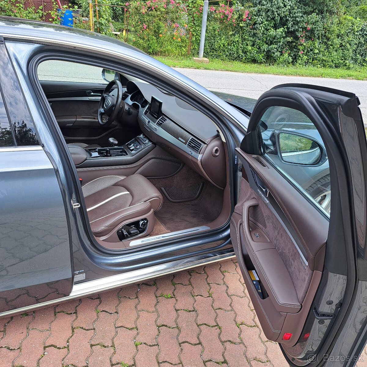 Audi A8 3.0 TDI V6 DPF clean diesel quattro tiptronic - 12