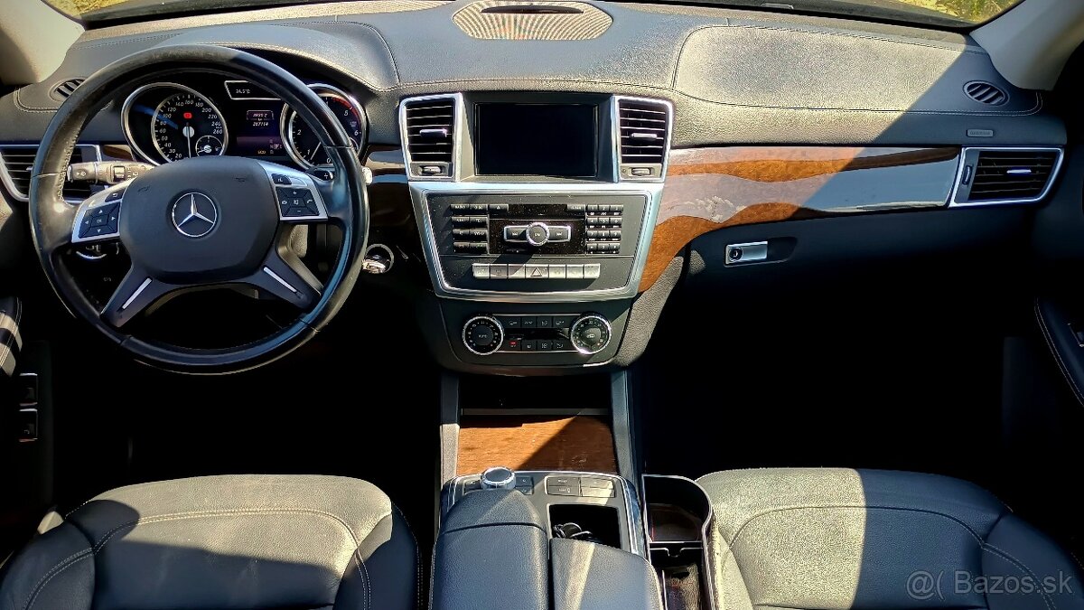 Mercedes Benz GL350 4matic Bluetec - 12