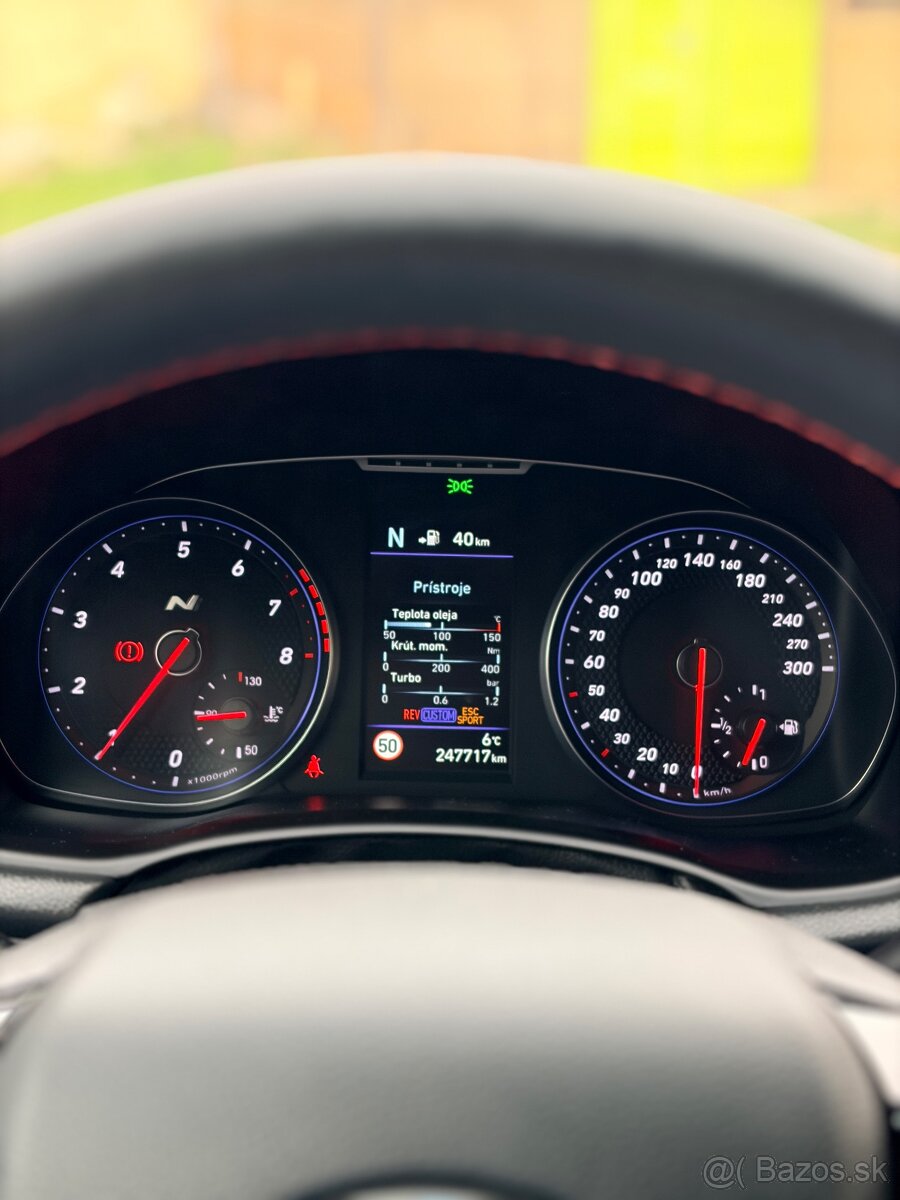 Hyundai i30 N 2.0 T-GDi N Performance Fastback - 12