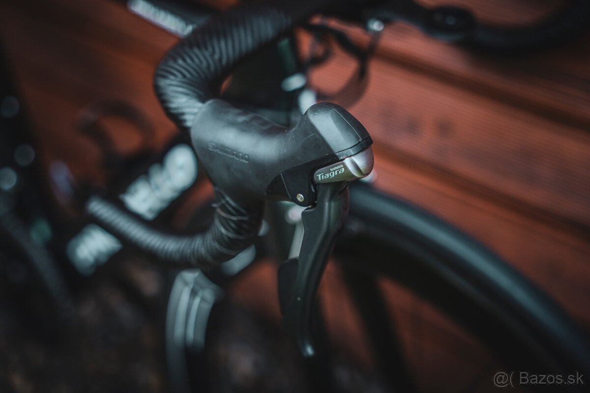 Celokarbonovy bicykel - 12