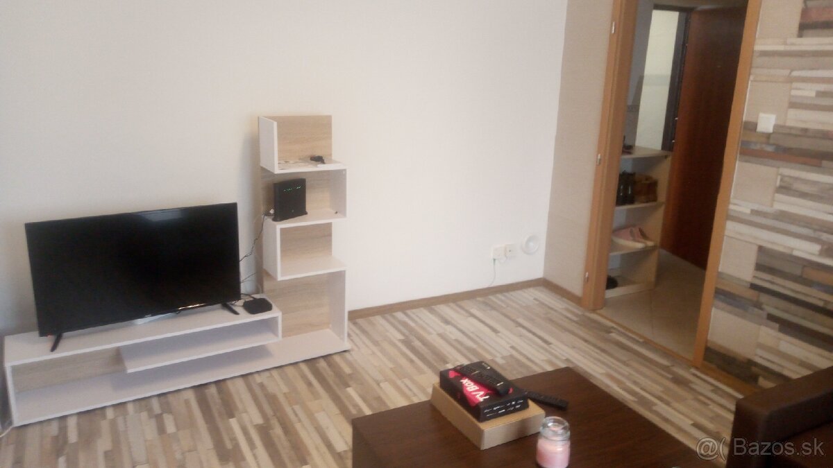 Podnájom - 12