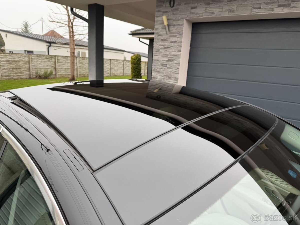Mercedes Benz E400 D 4Matic - 12