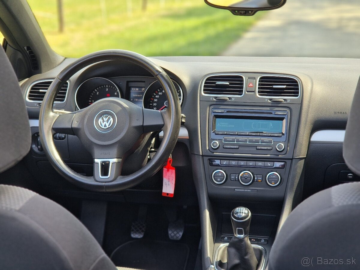 Volkswagen Golf 6 Cabrio 2.0 TDI BlueMotion Technology - 12