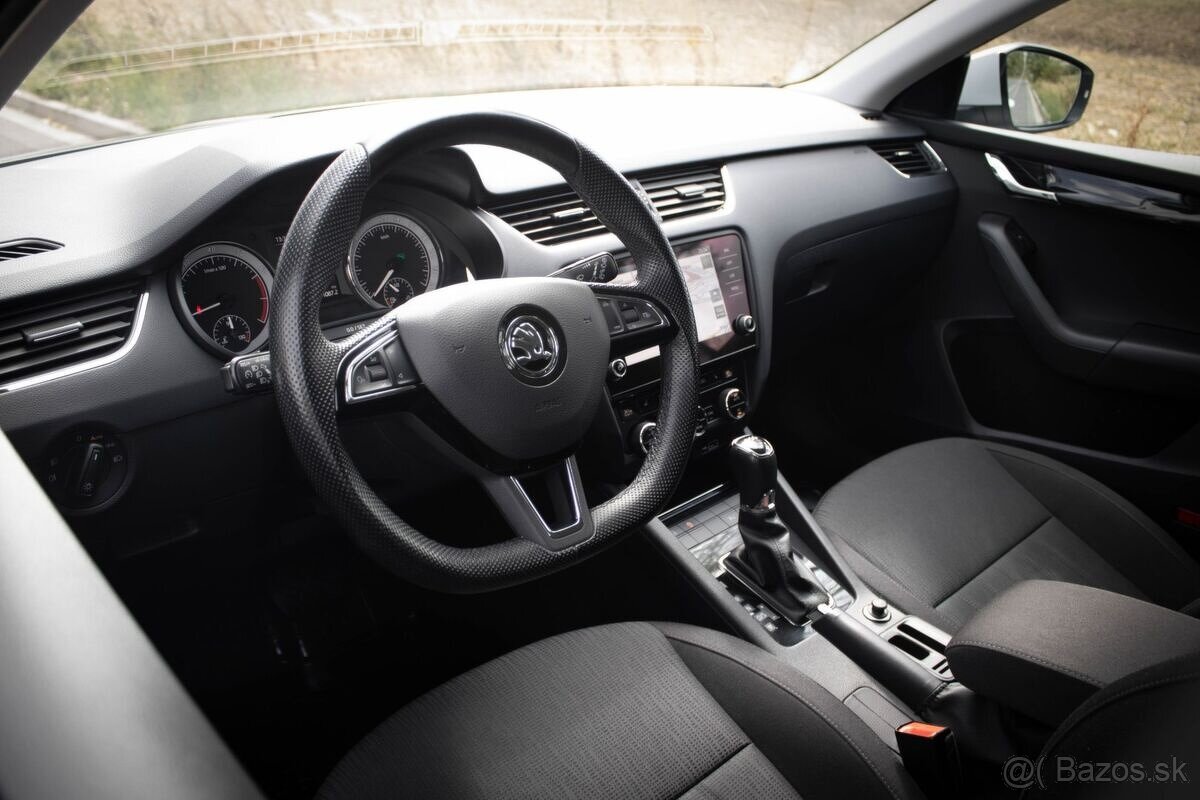 Škoda Octavia Combi 1.5 TSI DSG Style - 12