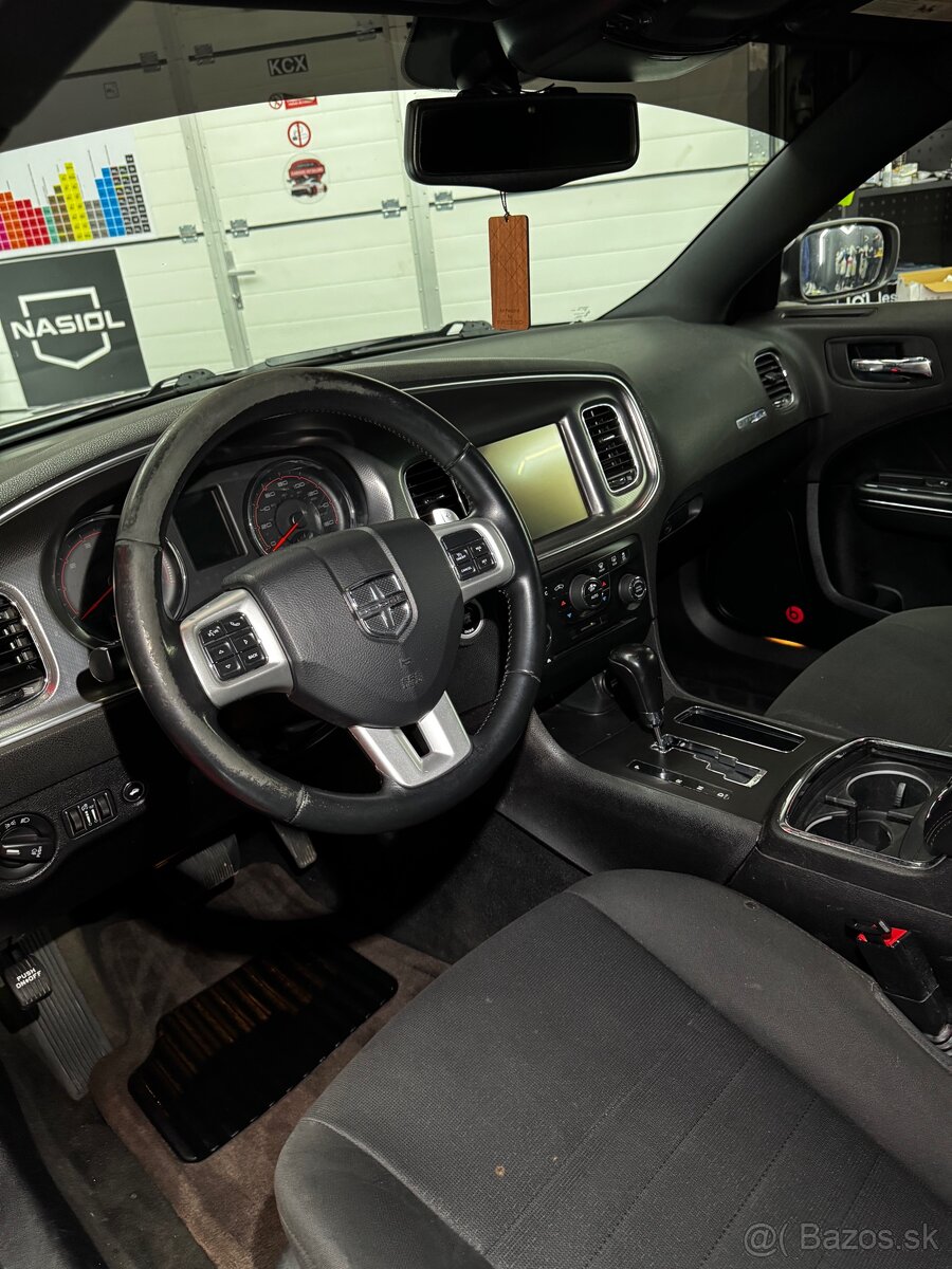 Dodge Charger R/T 5,7L HEMI - 12