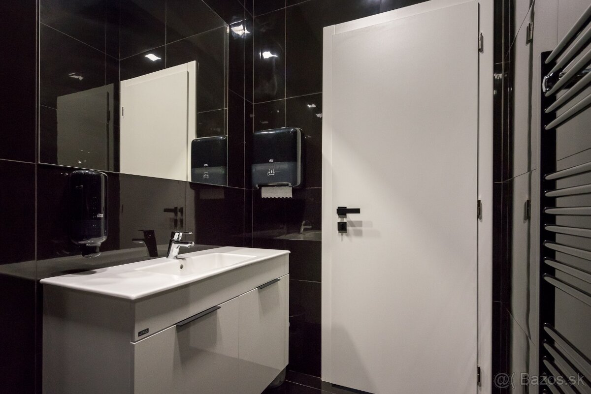 Exkluzívne, klimatizované priestory, 122 m2 - 12