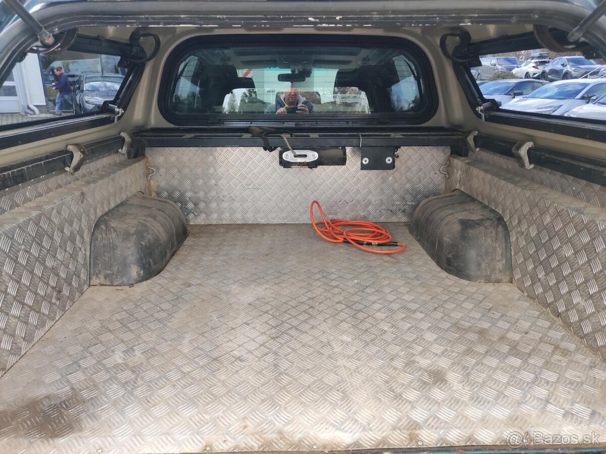 Toyota Hilux 4x4 DC AT Executive 2018 2,4D - 110kw - 12