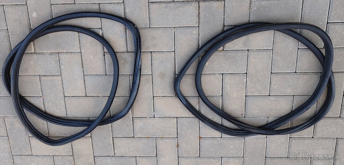 diely pre Opel Omega MV6 - 12