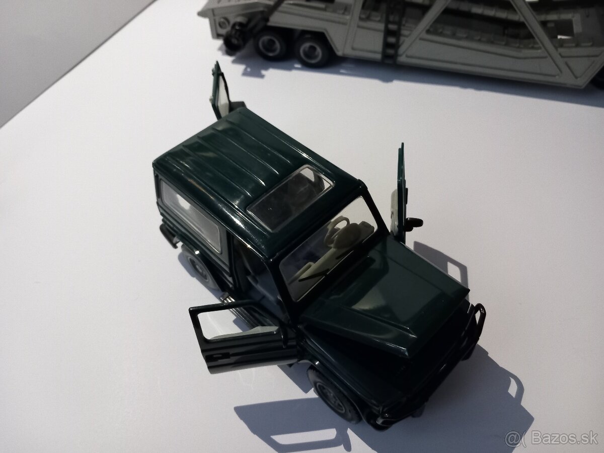 Model auta Mercedes Benz G - Class W461 - 12