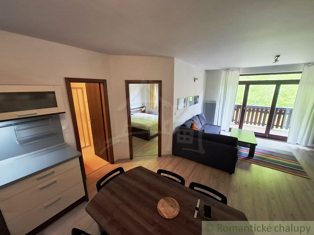 Cena dohodou Investičný plne zariadený apartmán v rekre - 12