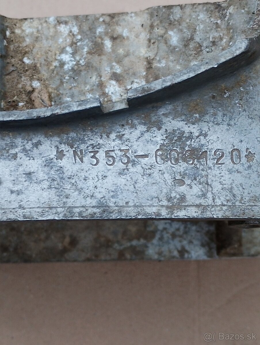 Predam kartre a kryty motorov Jawa - 12