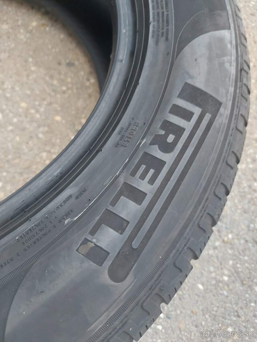 215/65R17 PIRELLI zimne pneumatiky SUV - 12