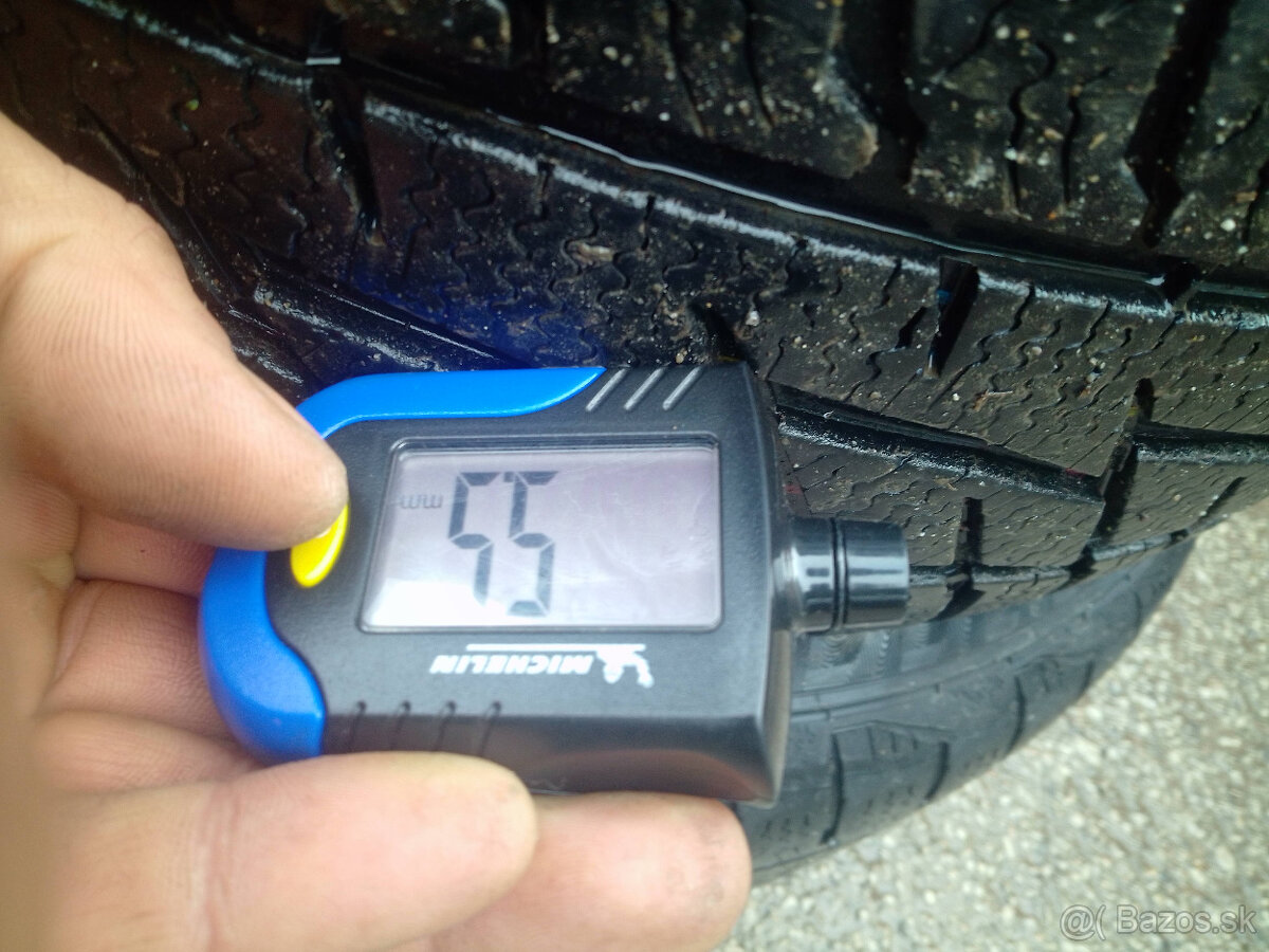 sada 195/60 R15 zimné pneumatiky 4108 - 12