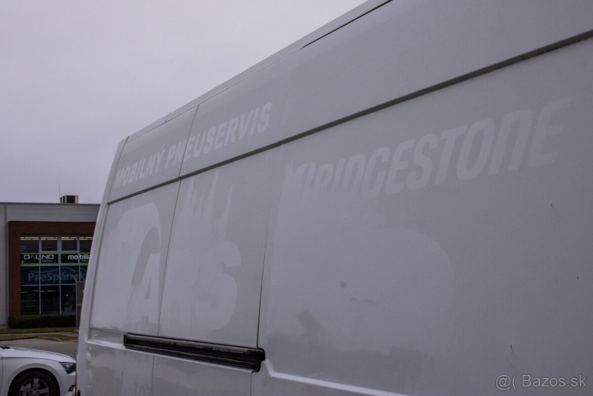 Renault Master L3H2 / Zadné vzduch. vankúše / SVK - 12