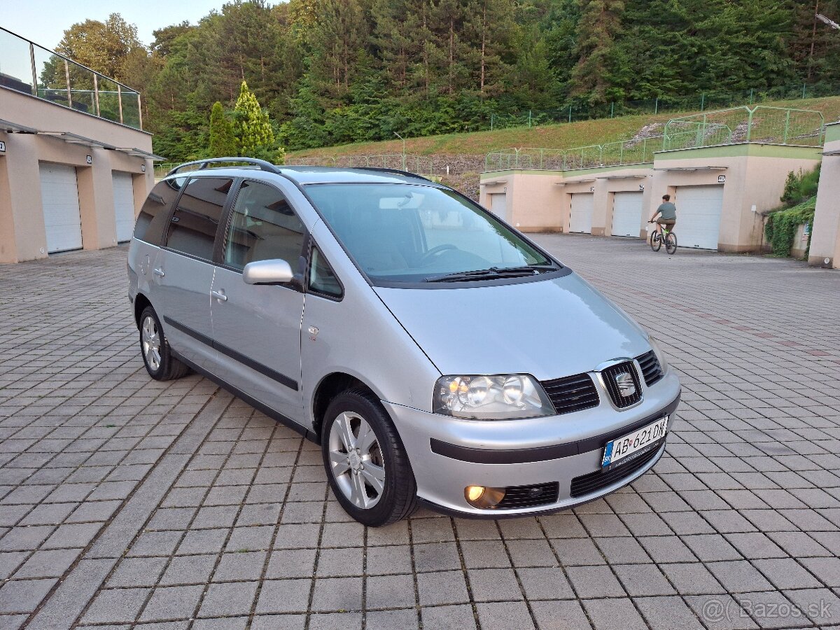 Seat Alhambra 2.0 TDI COMFORLINE Facelift V.2009 - 12