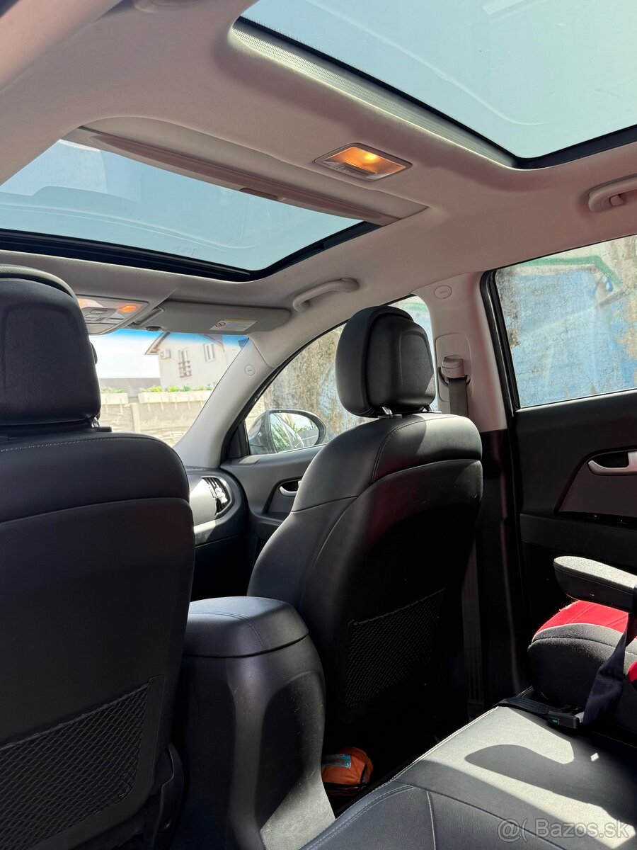 KIA sportage 1.7 crdi auto - 12