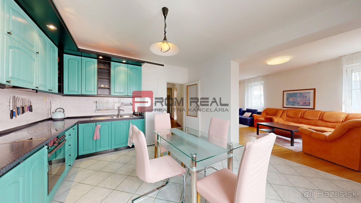 veľkometrážny 3 izbový byt s parkovacím miestom na predaj - 12