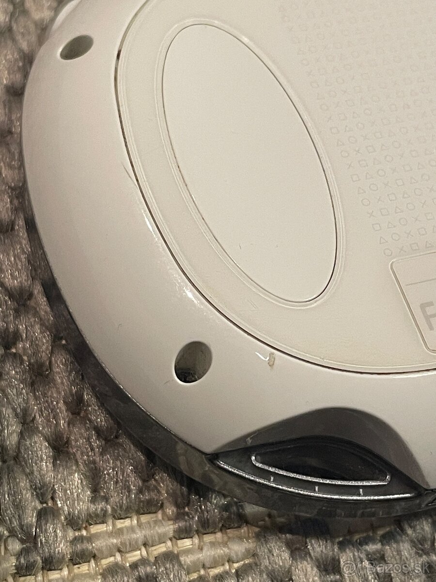 PS VITA PCH-1001 - OLED biela - 12