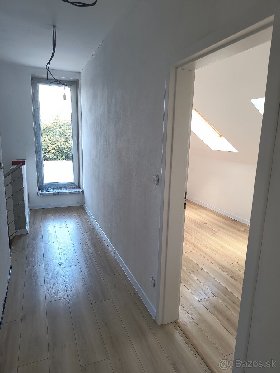 LUXUSNÝ 5 IZB. RD V SENCI V ŠTANDARDE - 12