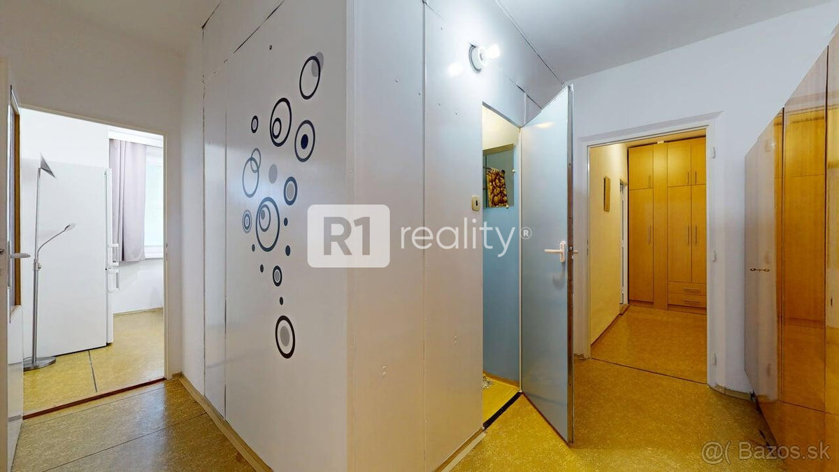 Veľkometrážny 3 izbový byt, 75 m2, výťah, balkón, Piešťany p - 12