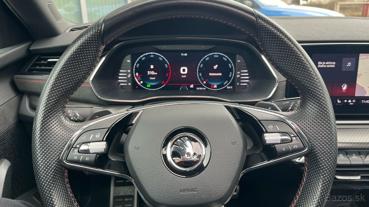 Škoda Octavia Combi RS 2.0 TSI - 12