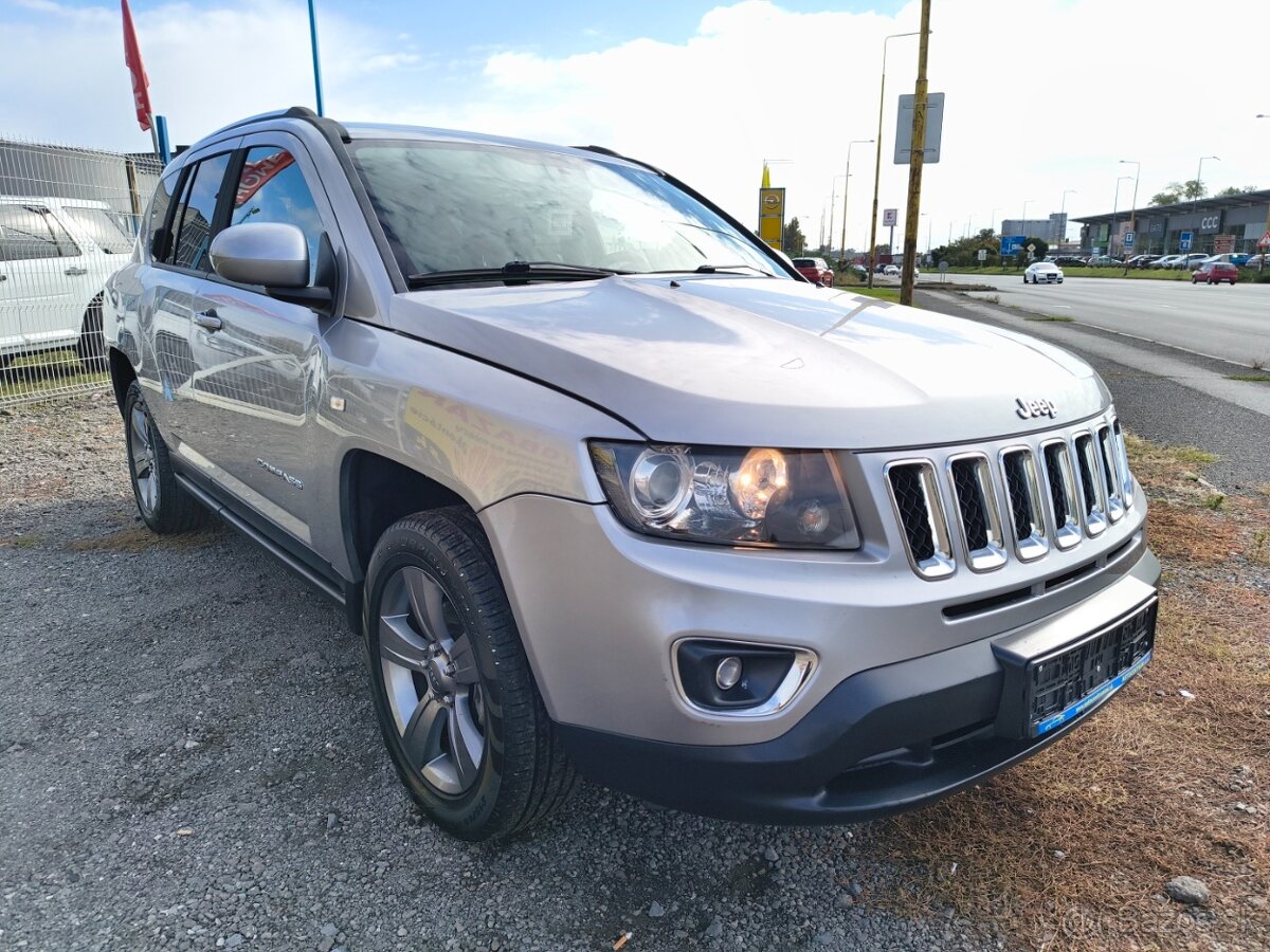 Jeep Compass 2.2L I4 CRD North - 12