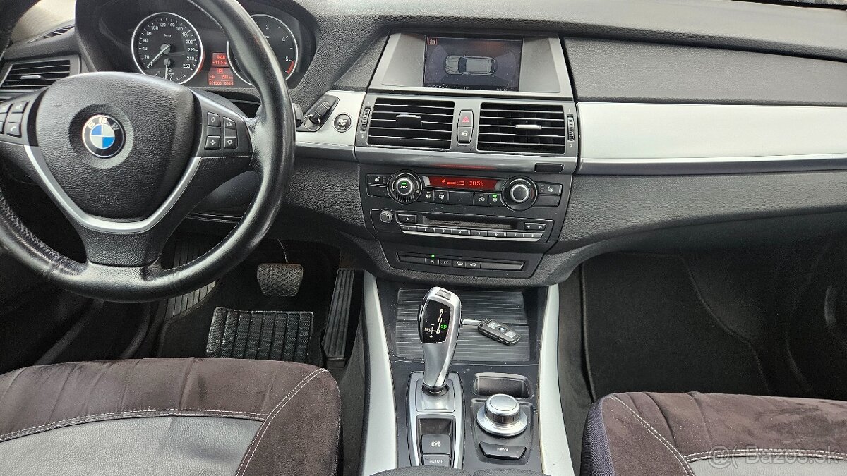 BMW X5 E70 xDrive30d - 12