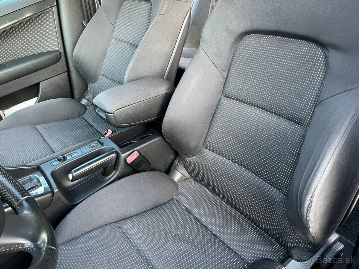 Audi A3 Sportback 2.0 TDI - 12