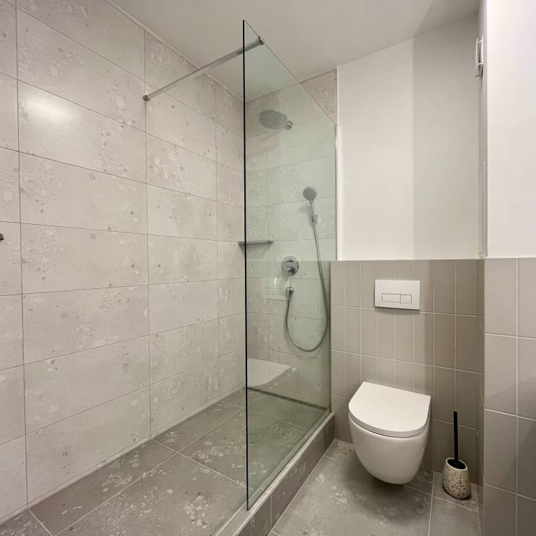 Moderný 3-izbový byt po kompletnej rekonštrukcii na ulici Ba - 12