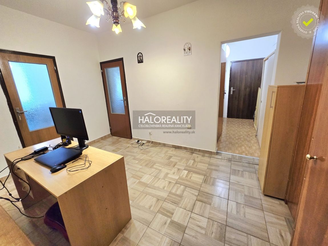 HALO reality - Predaj, trojizbový byt Bratislava Petržalka, - 12