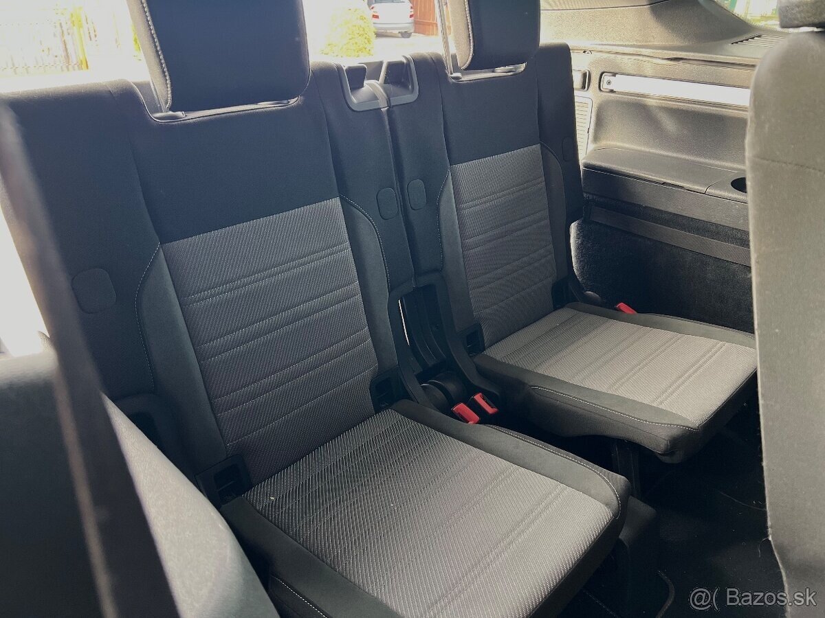 Volkswagen touran rline - 12