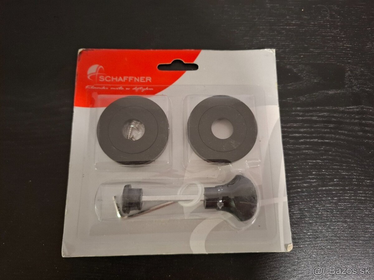 Kľučky a rôzne typy dverového príslušenstva - 12