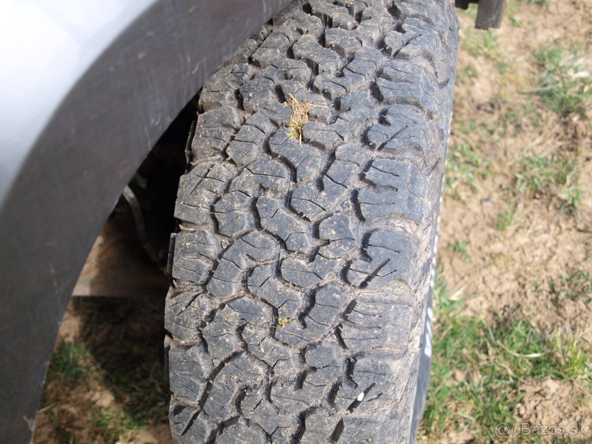 Hyundai terracan - 12