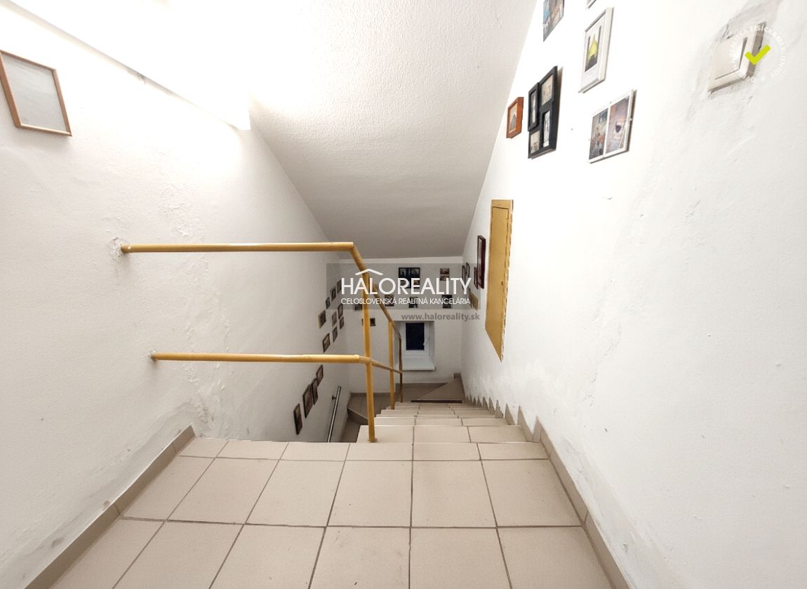 HALO reality - Predaj, rodinný dom Svinná - EXKLUZÍVNE HALO - 12