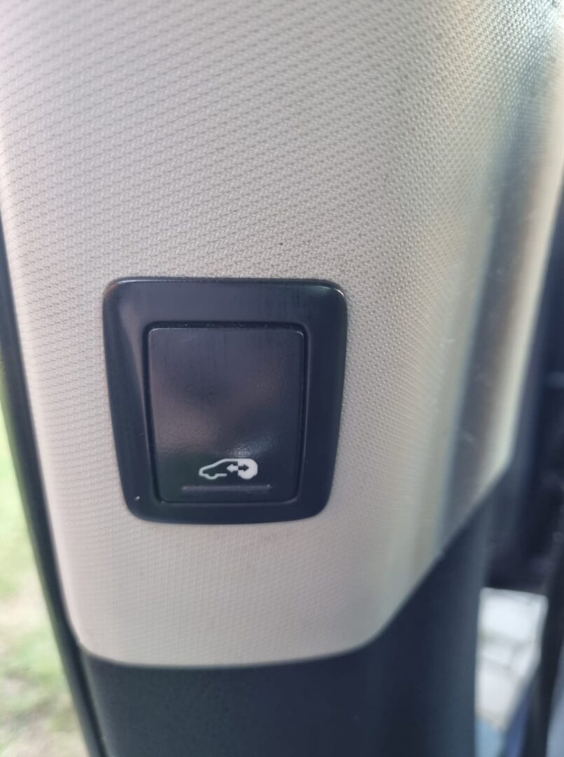 VW Sharan 2,0 TDI 7 míst ODPOČET DPH - 12