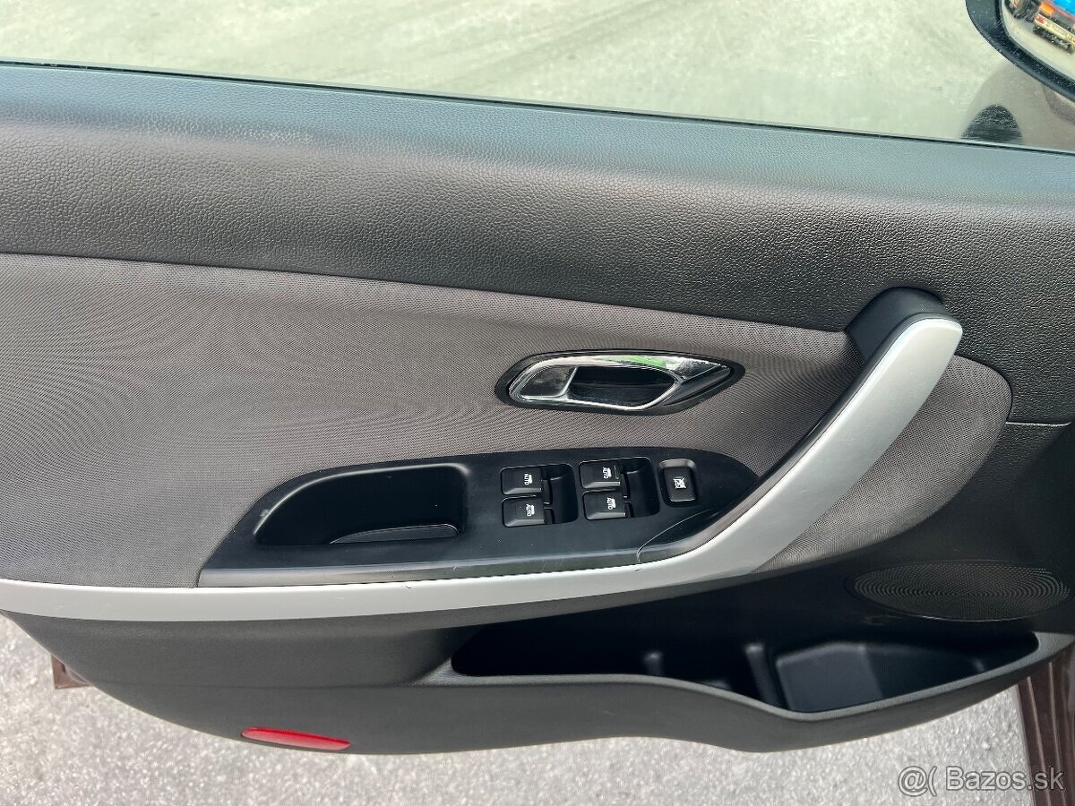 PREDÁM KIA CEED 1,6CRDi 94kW 16V Combi dovoz DE - 12