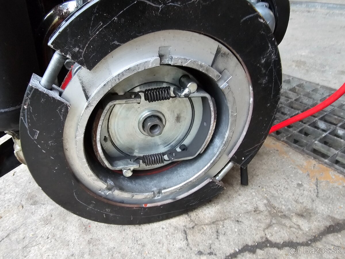 MOTOR PA50- DHA008/05 R.V 1988.Spojka 120mm. - 12