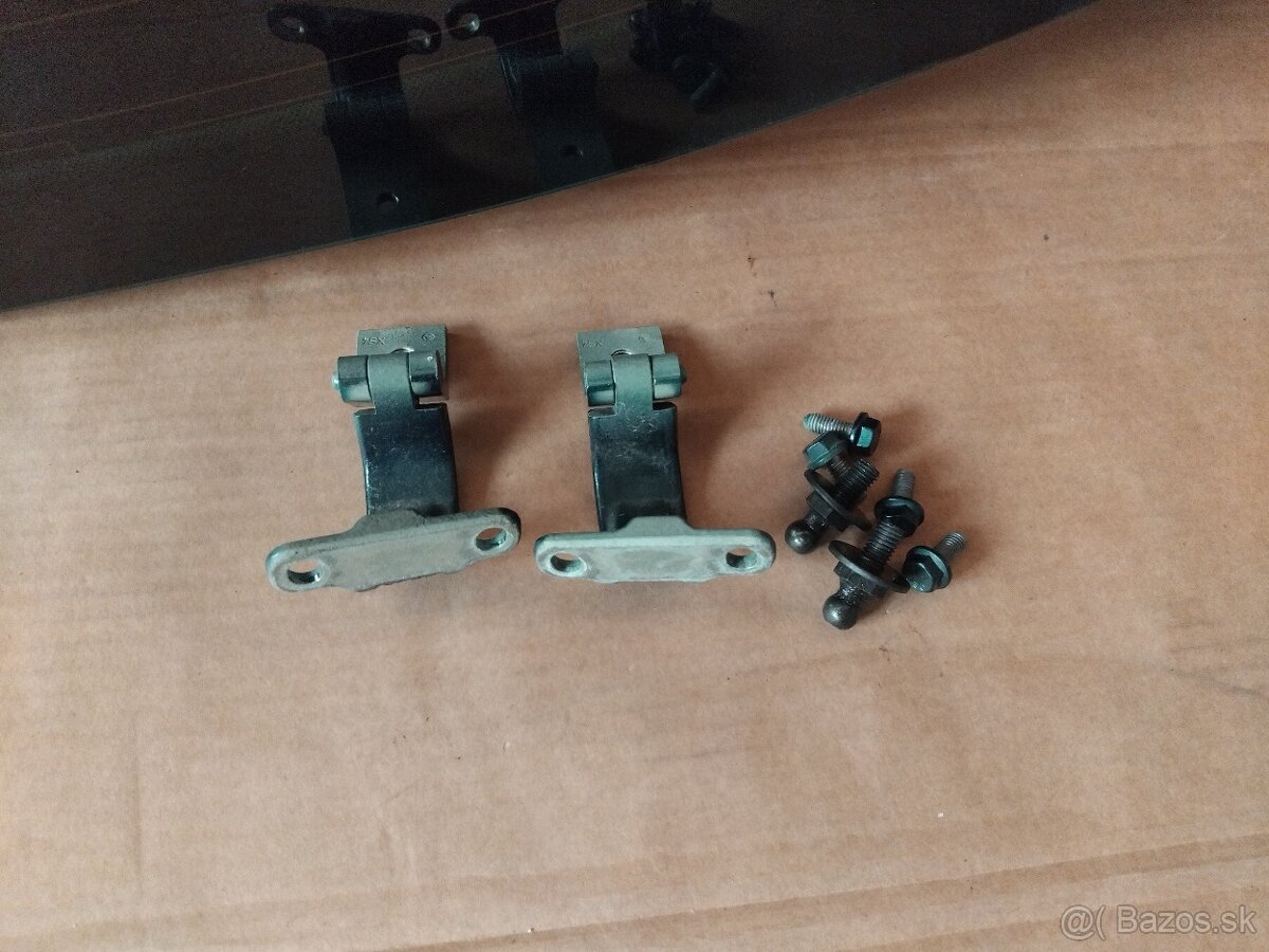 rozpredám dvere kufra Superb 3 - 12