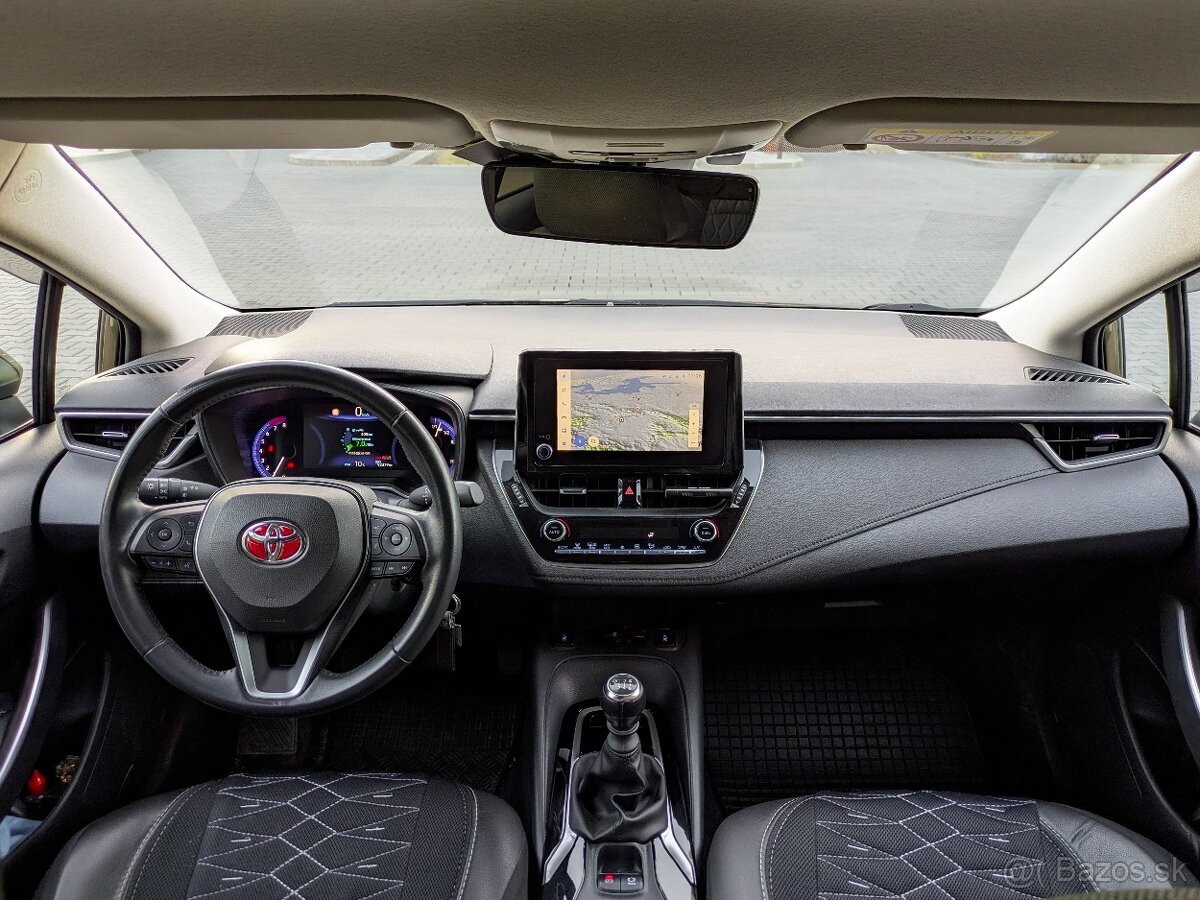 Toyota Corolla 1.5 Dynamic Force Style 92kW, 1. majiteľ - 12