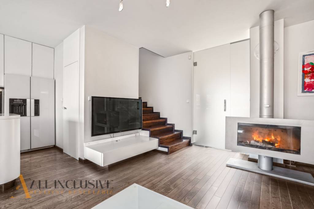 ALL INCLUSIVE | NA PREDAJ POSCHODOVÝ 5-IZBOVÝ RODINNÝ DOM, D - 12