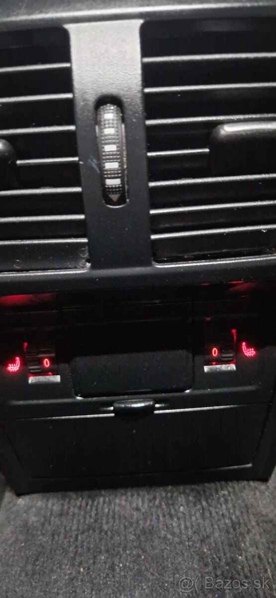 Volkswagen Passat B7 2.0 TDI CR - 12