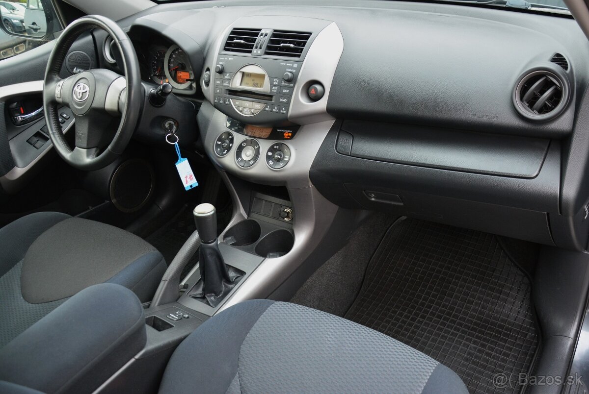 Toyota RAV4 2.00 4×4 VVT-i, 4×4 - 12