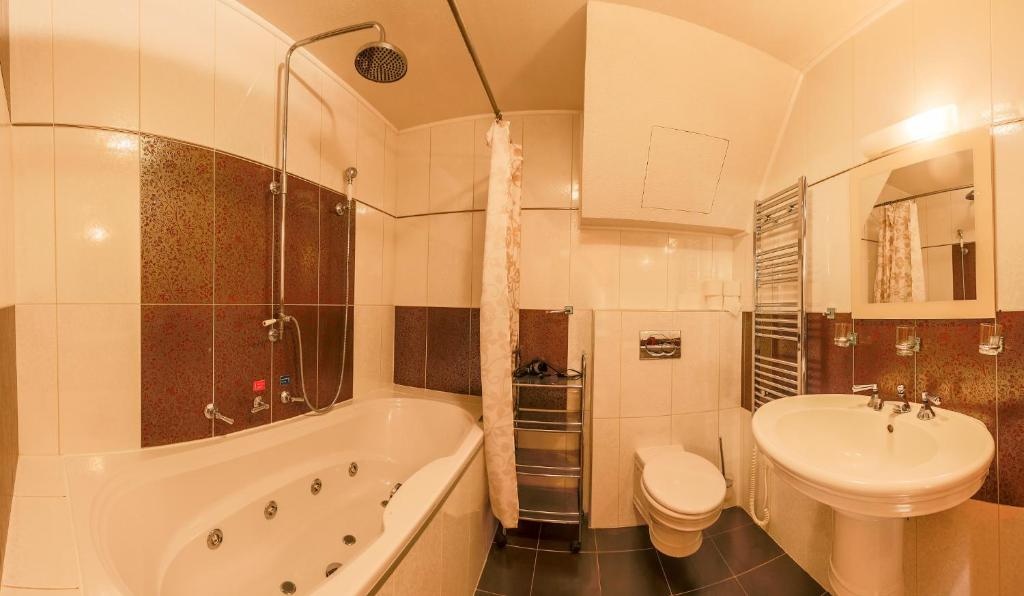 Priestranný mezonetový Apartmán s 3 miestnosťami - 12