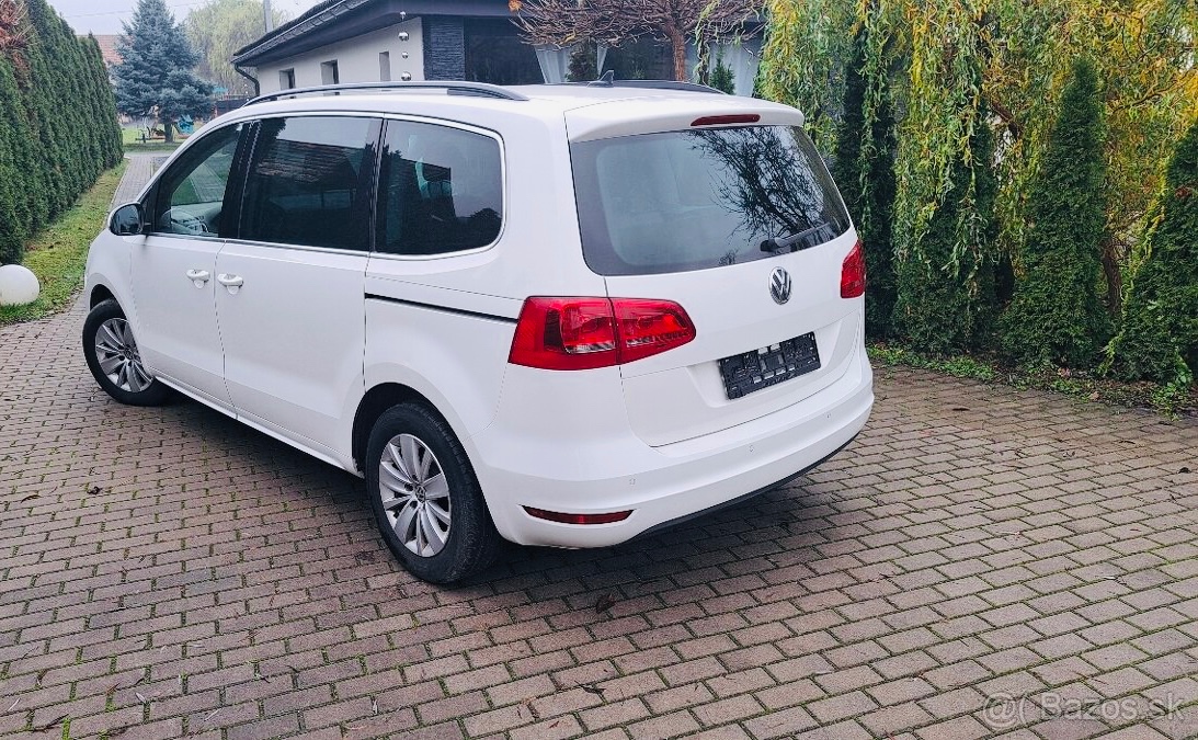 Volkswagen Sharan 2.0 TDI CR 2011 7-miestny - 12