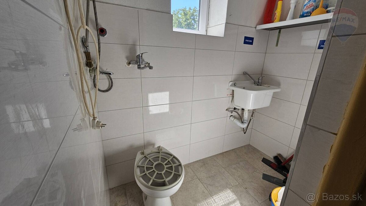 Predaj dom 100 m2 na pozemku 761 m2 v obci Ivanka pri Nitre - 12