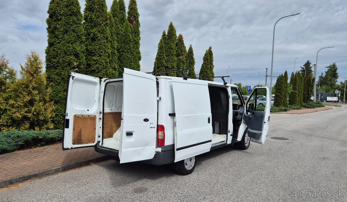 Ford Transit - 12