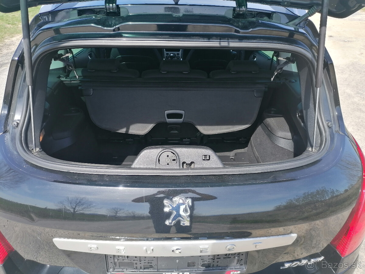 Peugeot 308 SW 1,6 HDi panorama - 12