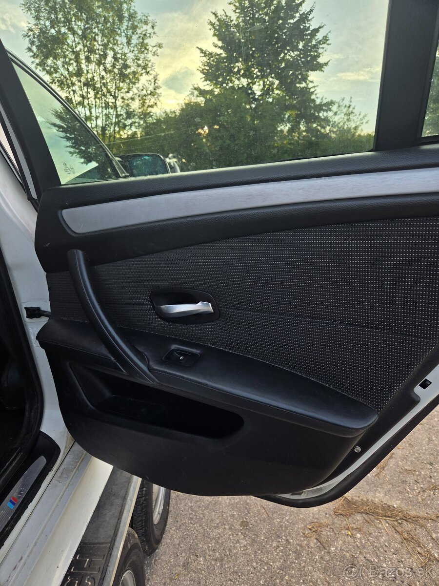 Rozpredám bmw e60 - 12