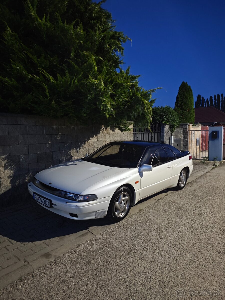Subaru SVX 3.3 H6 24V - 12